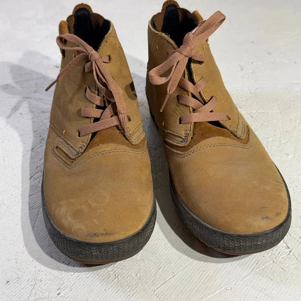 Cushe Leather Chukka Boots Mens 10 Tan Suede Trim Lace Up